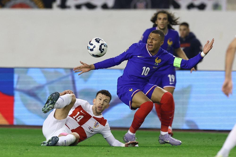 NBA战报：康宁汉姆29分8板10助，活塞129-116击败雄鹿