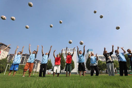 CBA联赛新增外援助力球队提升战绩